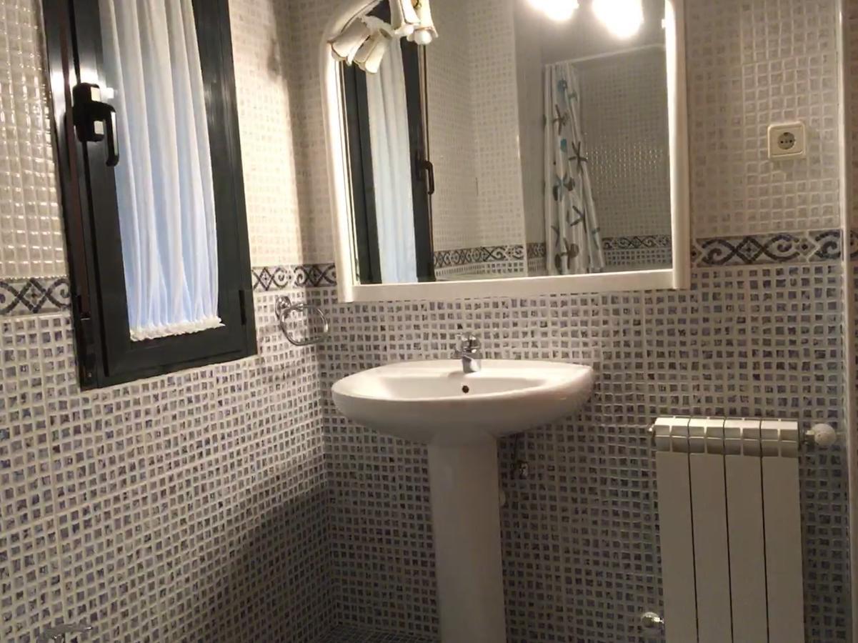 Apartamento Castilla Las Navas Del Marques Ngoại thất bức ảnh