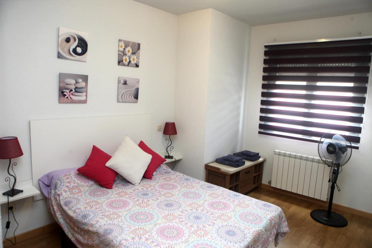 Apartamento Castilla Las Navas Del Marques Ngoại thất bức ảnh